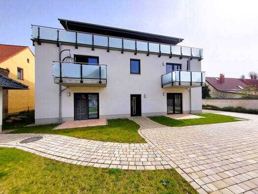 Wohnung zur Miete 780 € 2 Zimmer 83 m² 1. Geschoss Bredereiche Fürstenberg/Havel 16798