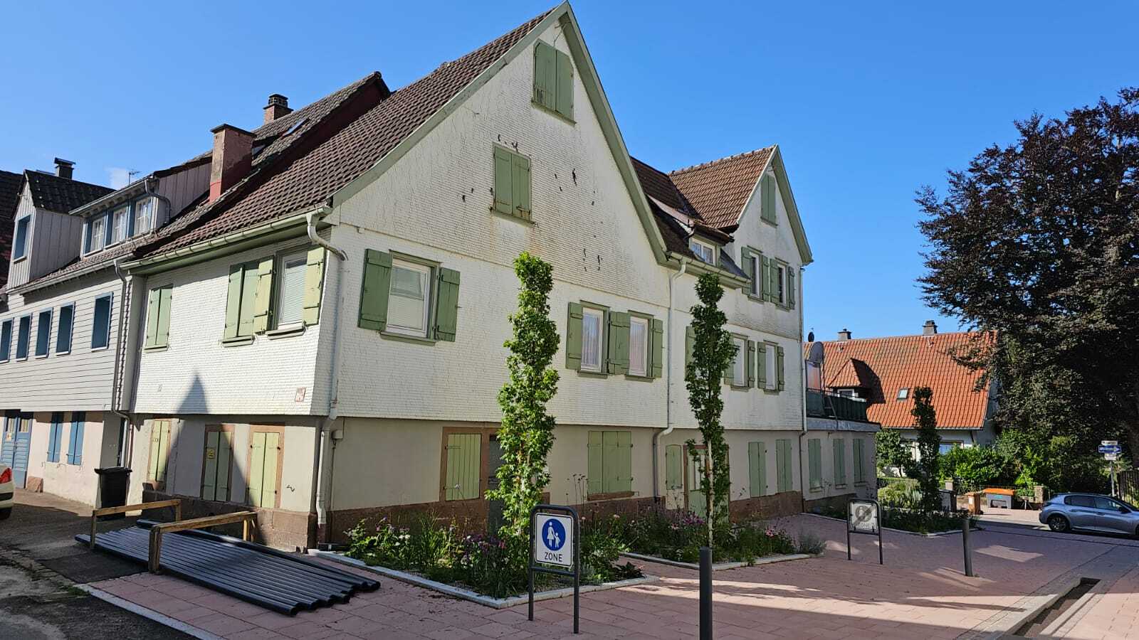 Haus zum Kauf 266.000 € 7 Zimmer 125 m²<br/>Wohnfläche 173 m²<br/>Grundstück Freudenstadt Freudenstadt 72250