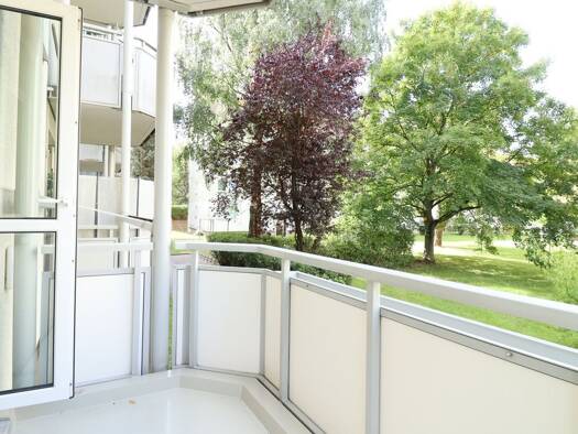 Wohnung zur Miete 275 € 2 Zimmer 48,5 m² EG Keplerstraße 42 Siegmar Chemnitz 09117