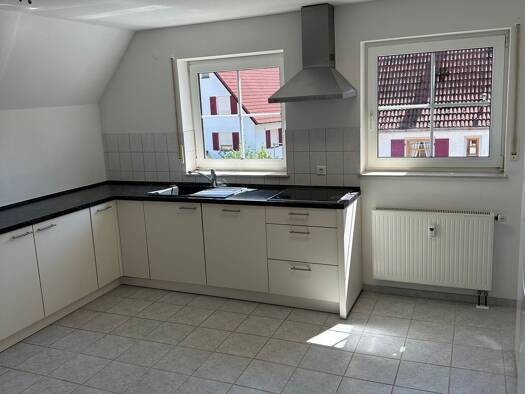 Wohnung zur Miete 1.100 € 3 Zimmer 89 m² Geschoss 2/3 frei ab 01.05.2026 Wolfenhausen Neustetten 72149