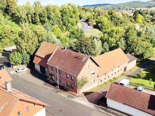 Bauernhaus zum Kauf 279.000 € 9 Zimmer 244 m² 2.300 m² Grundstück frei ab sofort Teichtor 8 Wolfhagen 34466