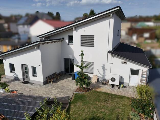 Einfamilienhaus zum Kauf 495.000 € 5 Zimmer 134 m² 728 m² Grundstück Hasselberg Hasloch 97907