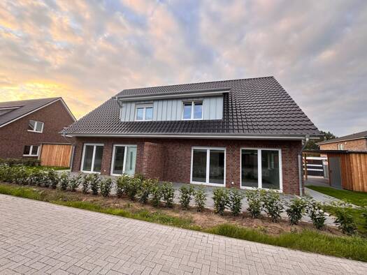 Doppelhaushälfte zur Miete - Erstbezug 1.350 € 4 Zimmer 120 m² 260 m² Grundstück frei ab 01.11.2026 Zeven Zeven 27404