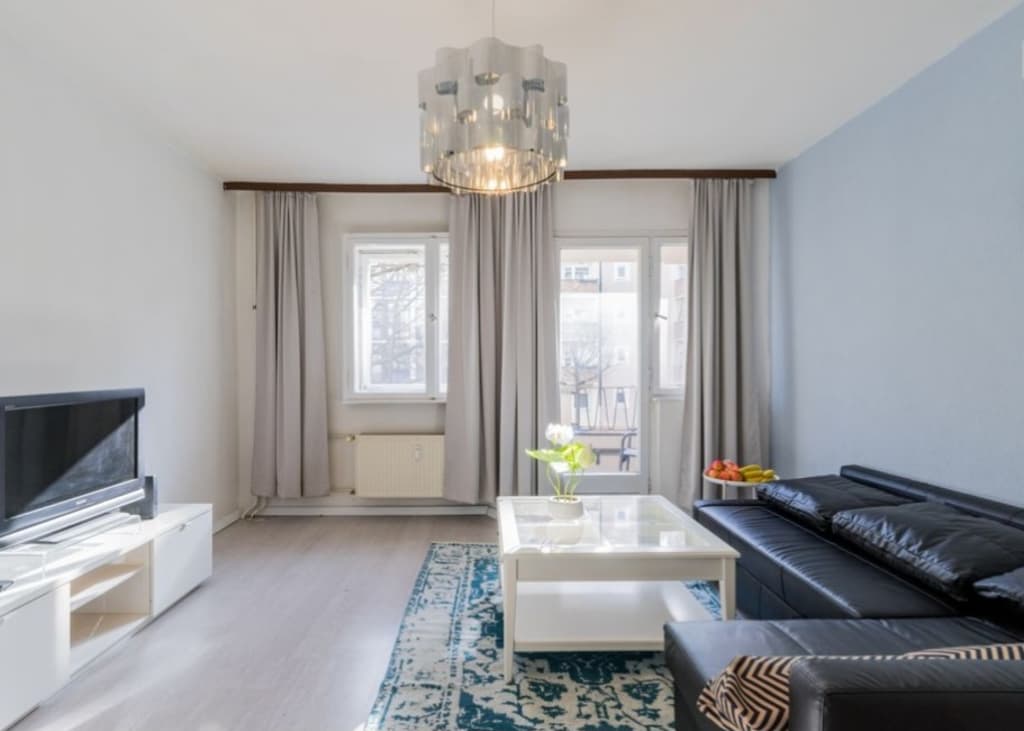 Wohnung zur Miete Wohnen auf Zeit 1.490 € 2 Zimmer 52 m²<br/>Wohnfläche 01.06.2025<br/>Verfügbarkeit Kaiser-Friedrich-Straße Charlottenburg Berlin 10627