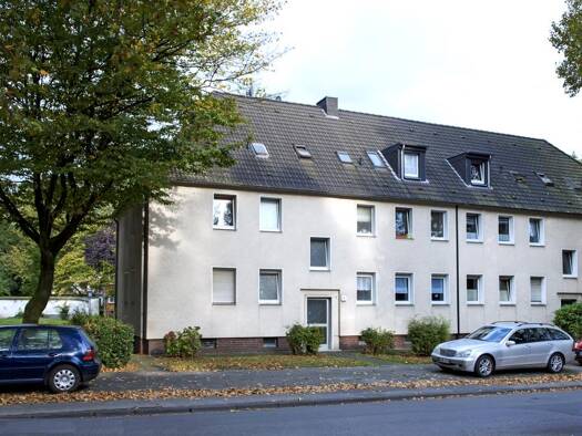Wohnung zur Miete 349 € 2 Zimmer 42,5 m² Dachgeschoss, 2. Geschoss Voßstraße 4 Obermeiderich Duisburg 47137