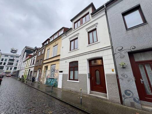 Reihenmittelhaus zum Kauf 415.000 € 4 Zimmer 105 m² 66 m² Grundstück frei ab 01.01.2026 Steintor Bremen 28203