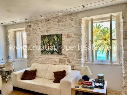 Wohnung zum Kauf 600.000 € 4 Zimmer 220 m² Supetar