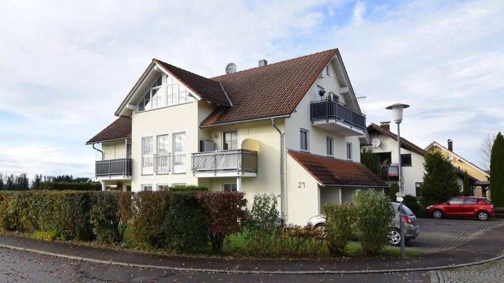 Mehrfamilienhaus zum Kauf 980.000 € 13 Zimmer 300 m² 649 m² Grundstück Schomburg Wangen 88239