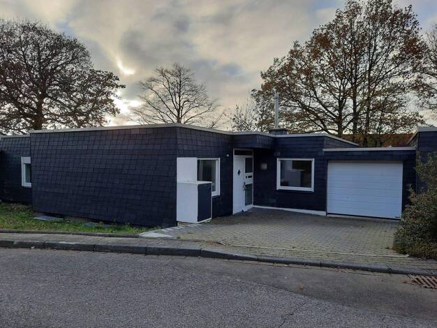 Einfamilienhaus zum Kauf 525.000 € 5 Zimmer 136 m² 467 m² Grundstück frei ab 01.05.2026 Süd Remscheid 42855