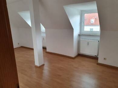 Wohnung zur Miete 320 € 3 Zimmer 60 m² 2. Geschoss frei ab 01.07.2025 Tröglitz Elsteraue 06729