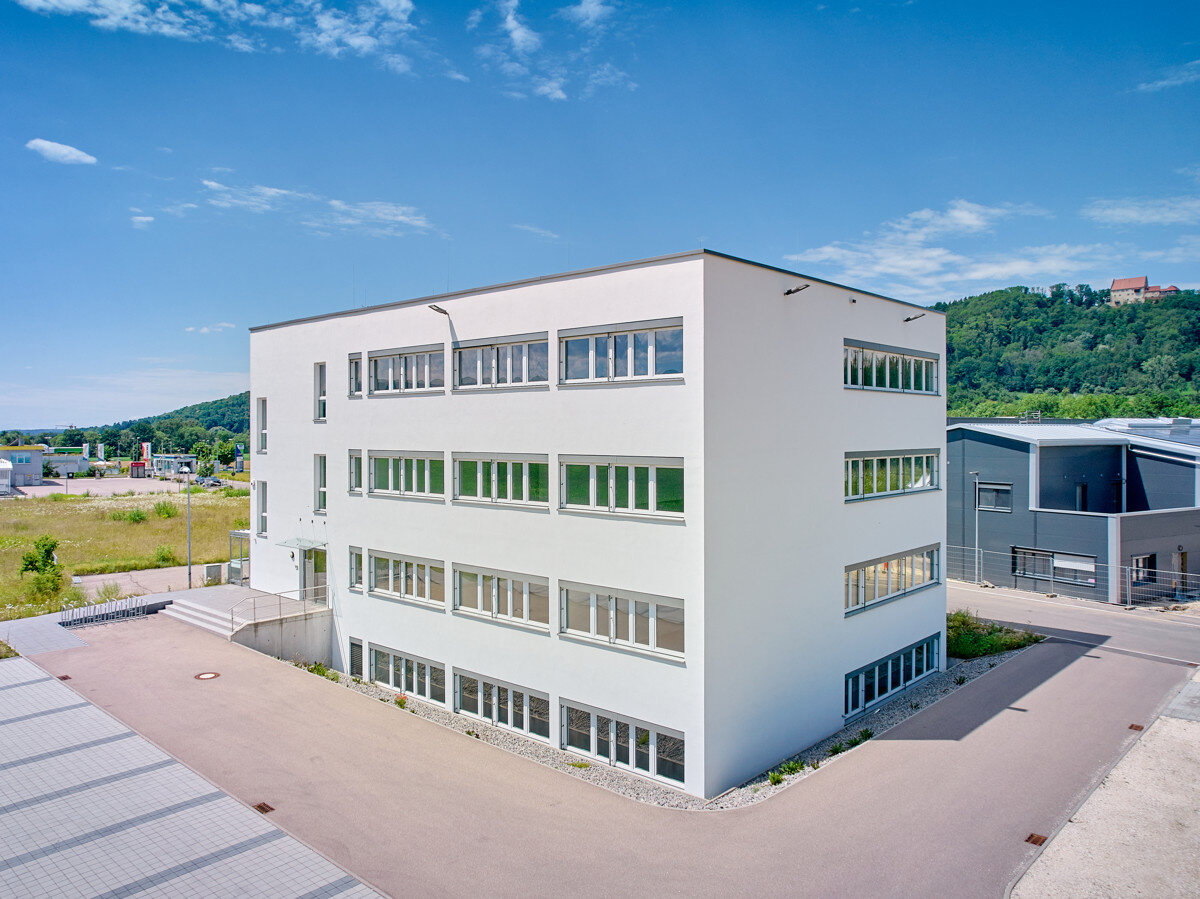 Bürogebäude zur Miete 9,50 € 692 m²<br/>Bürofläche ab 345 m²<br/>Teilbarkeit Donzdorf Donzdorf 73072