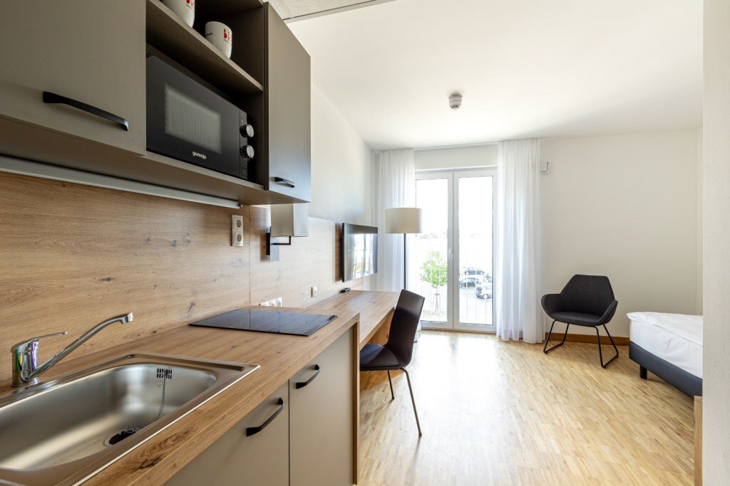 Wohnung zur Miete Wohnen auf Zeit 1.543 € 1 Zimmer 17 m²<br/>Wohnfläche 11.11.2024<br/>Verfügbarkeit Wernerstraße Siegelberg Stuttgart 70469