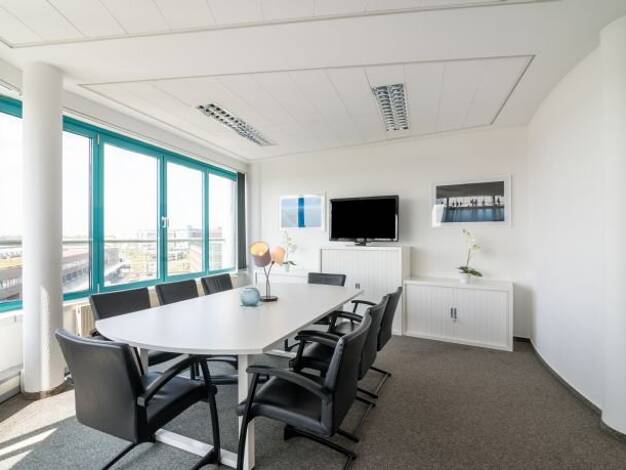 Bürofläche zur Miete provisionsfrei 679 € 70 m² Bürofläche teilbar von 20 m² bis 70 m² Flughafenallee 26 Neuenland Bremen 28199