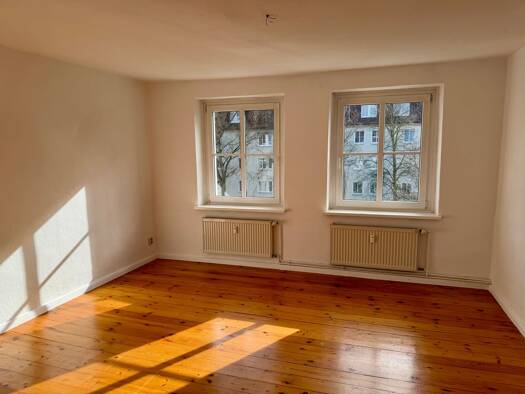 Wohnung zum Kauf 169.000 € 2 Zimmer 50 m² 3. Geschoss frei ab 15.04.2026 Hansaviertel Rostock 18057