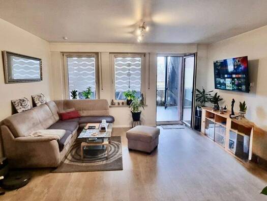 Wohnung zum Kauf 195.500 € 3 Zimmer 87 m² Geschoss 2/3 frei ab sofort Robert-Koch-Straße 34 Pelkum Pelkum 59077