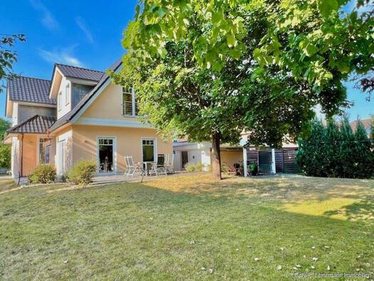 Einfamilienhaus zum Kauf 549.000 € 7,5 Zimmer 168 m² 834 m² Grundstück Nienhagen 29336