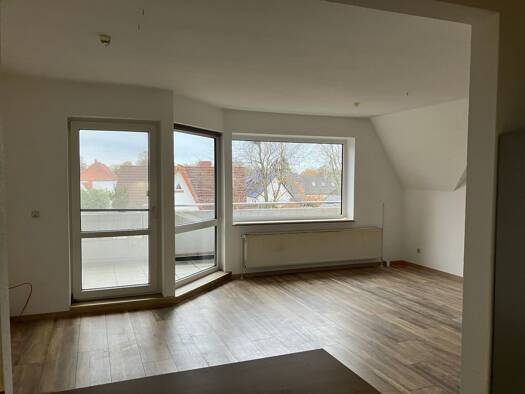 Wohnung zur Miete 875 € 3 Zimmer 76,5 m² Geschoss 2/3 frei ab 01.02.2026 Achim 28832