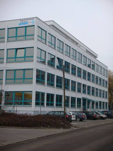Penthouse zur Miete 245 € 1 Zimmer 16,5 m² 5. Geschoss Grenzstraße 26 Freiimfelde Halle 06112