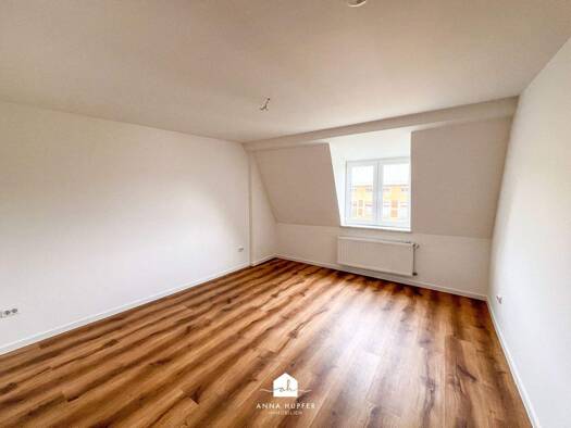 Wohnung zur Miete 370 € 3 Zimmer 65 m² 4. Geschoss frei ab 01.06.2026 Altenburger Straße 59 Ostviertel Gera 07546