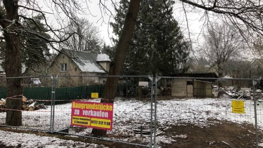 Grundstück zum Kauf 266.800 € 441 m² Grundstück Fachinger Straße 24 Spandau Berlin 13591