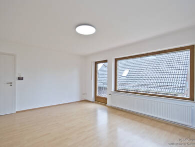Wohnung zur Miete 580 € 3 Zimmer 82 m² Dachgeschoss Wildeshausen 27793