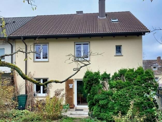 Doppelhaushälfte zum Kauf 320.000 € 8 Zimmer 138 m² 602 m² Grundstück Schweinfurt 97422