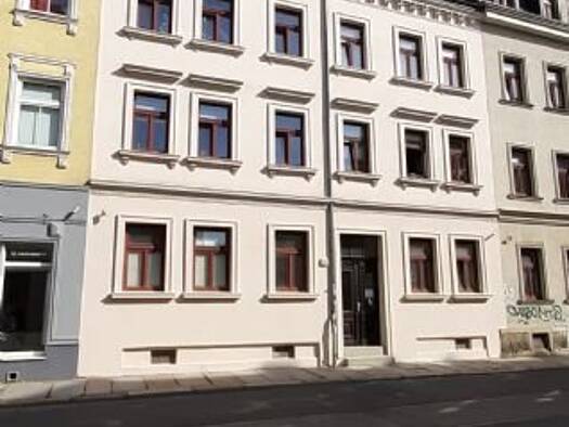 Wohnung zur Miete 419 € 2 Zimmer 42 m² frei ab sofort Zweinaundorfer Straße 21 Anger-Crottendorf Leipzig 04318