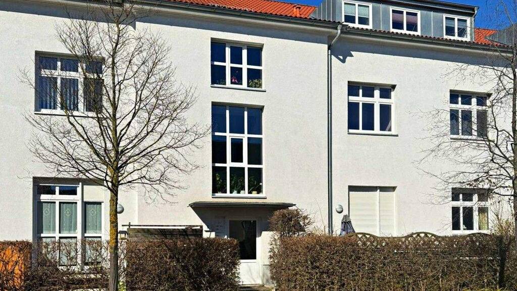 Wohnung zum Kauf 191.000 € 3 Zimmer 76 m² Heide Süd Halle 06120