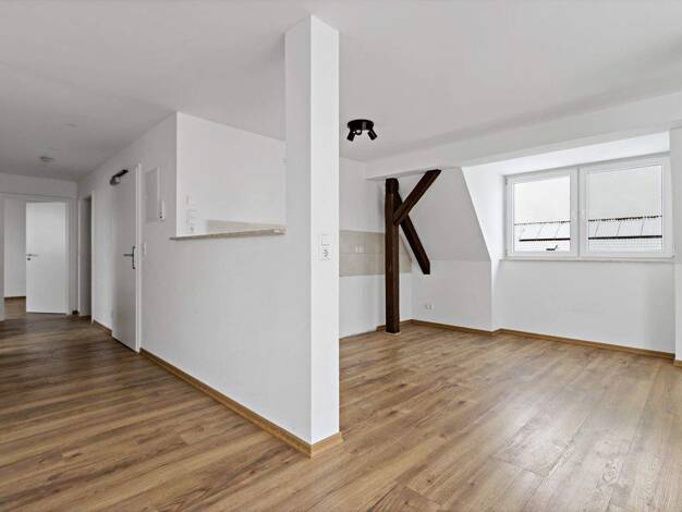 Wohnung zur Miete 650 € 3 Zimmer 73 m² frei ab sofort Albert-Schweitzer-Straße 27 Bitterfeld Bitterfeld-Wolfen 06749