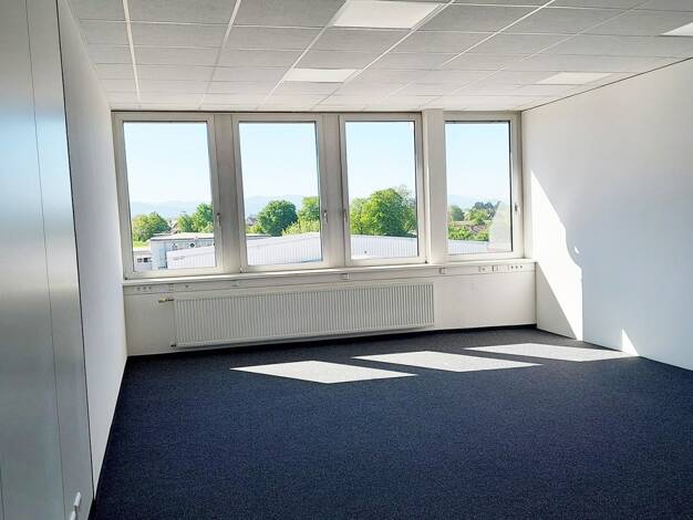 Bürofläche zur Miete 6,90 € 50,5 m² Bürofläche Tscheulinstraße 21 Teningen Teningen 79331