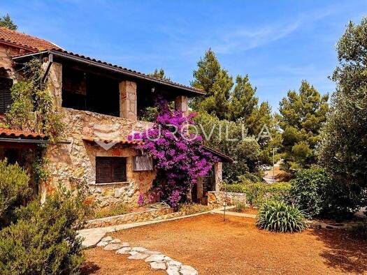 Haus zum Kauf 390.000 € 4 Zimmer 139 m² Zavala Jelsa 21465