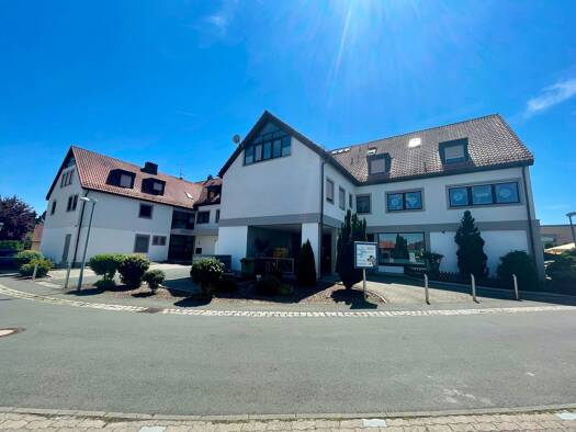 Wohnung zum Kauf 219.000 € 4 Zimmer 103,2 m² 2. Geschoss frei ab sofort Röttenbach 91341