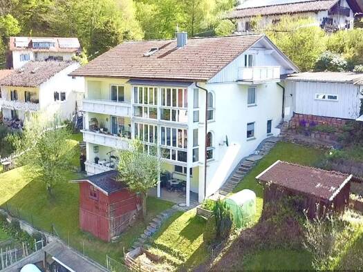 Mehrfamilienhaus zum Kauf 649.000 € 10 Zimmer 374 m² 711 m² Grundstück Deggenau Deggendorf 94469