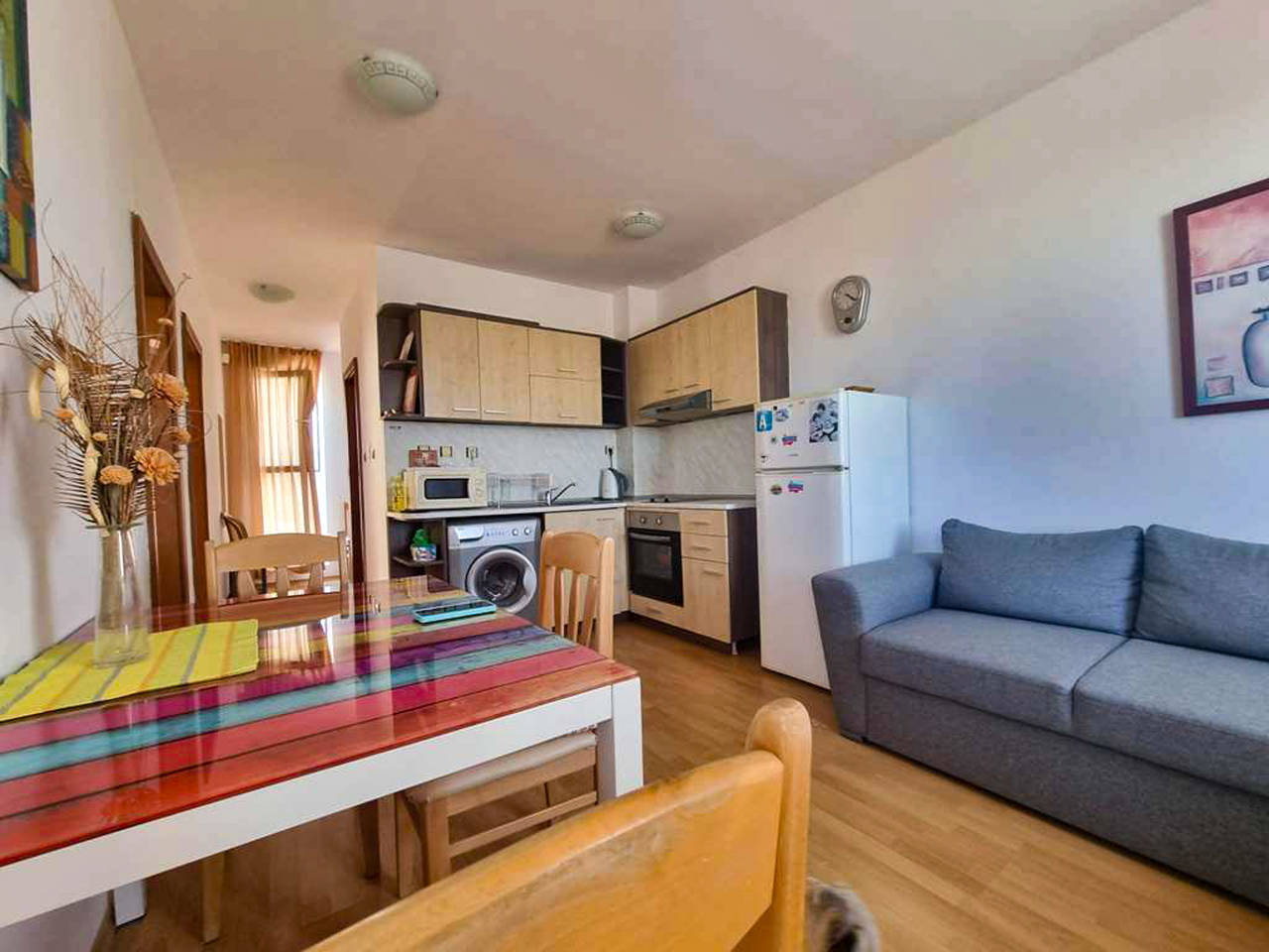 Studio zum Kauf 60.000 € 3 Zimmer 78 m²<br/>Wohnfläche 3.<br/>Geschoss Sonnenstrand 8240