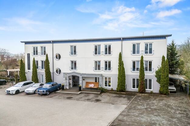 Hotel zum Kauf als Kapitalanlage geeignet 31 Zimmer 208,4 m² Hilzingen Hilzingen 78247