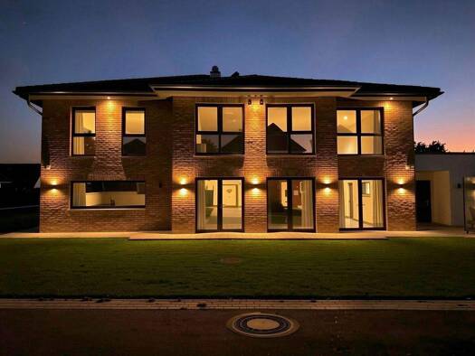 Einfamilienhaus zum Kauf 2.300.000 € 6 Zimmer 343 m² 2.024 m² Grundstück Büppel Varel 26316