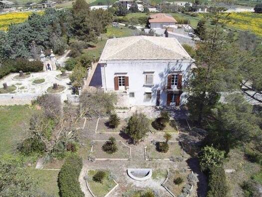 Haus zum Kauf 1.500.000 € 270 m² Modica 97015