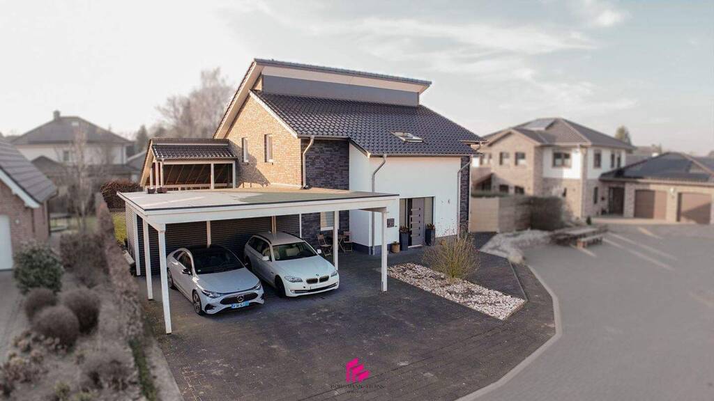 Immobilie in Kettenkamp - Charmantes Einfamilienhaus mit großzügigem Garten in Kettenkamp - Bild 0