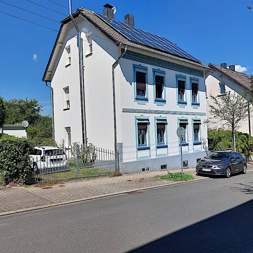 Haus zum Kauf 309.000 € 7 Zimmer 170 m²<br/>Wohnfläche 1.200 m²<br/>Grundstück ab sofort<br/>Verfügbarkeit Stadtkern - West Hemer 58675