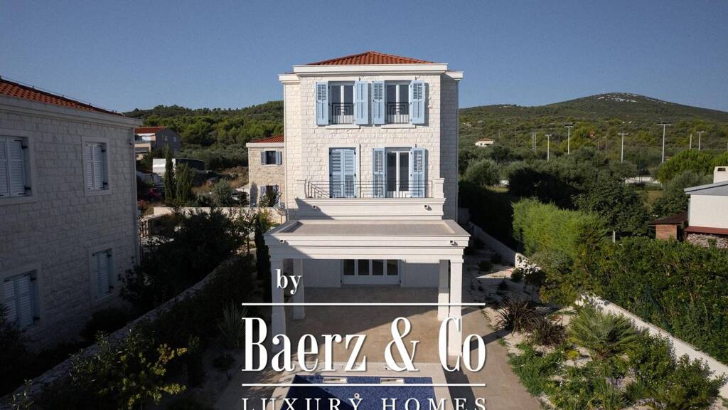 Villa zum Kauf 1.300.000 € 4 Zimmer 270 m² 700 m² Grundstück pasman