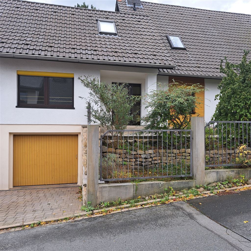 Einfamilienhaus zum Kauf 699.000 € 5 Zimmer 150 m²<br/>Wohnfläche 870 m²<br/>Grundstück Dohna Dohna / Sächsische Schweiz 01809