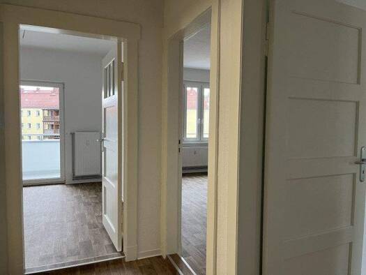 Wohnung zur Miete nur mit Wohnberechtigungsschein 736 € 3 Zimmer 73,6 m² 2. Geschoss frei ab 01.12.2025 Boldtstr. 11 Eberswalde 16225