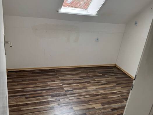 Wohnung zur Miete 600 € 4,5 Zimmer 82 m² Geschoss 2/2 frei ab sofort Laudenbach Weikersheim 97990