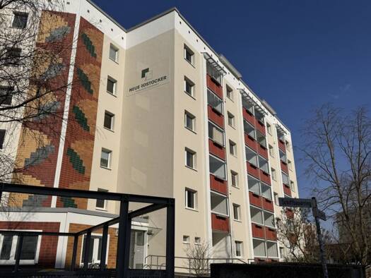 Wohnung zur Miete 596 € 3 Zimmer 74 m² 3. Geschoss frei ab 01.11.2026 Schiffbauerring 33 Groß Klein Rostock 18109