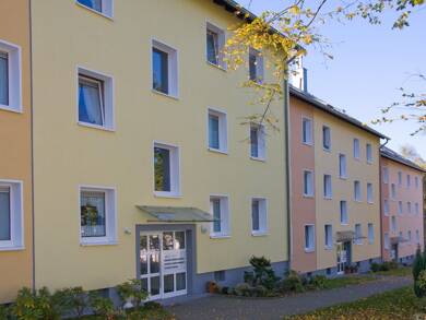 Wohnung zur Miete 465 € 2 Zimmer 58,1 m² 1. Geschoss frei ab 01.09.2025 Birther Straße 63 Birth Velbert 42549