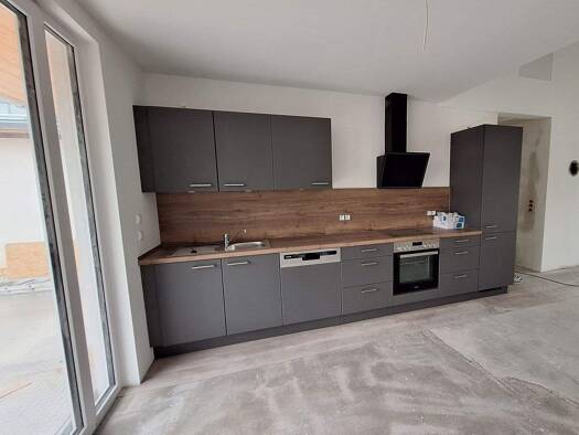 Wohnung zum Kauf 343.000 € 4 Zimmer 95 m² 3. Geschoss frei ab sofort Schillerstraße 15 Freiberg 09599