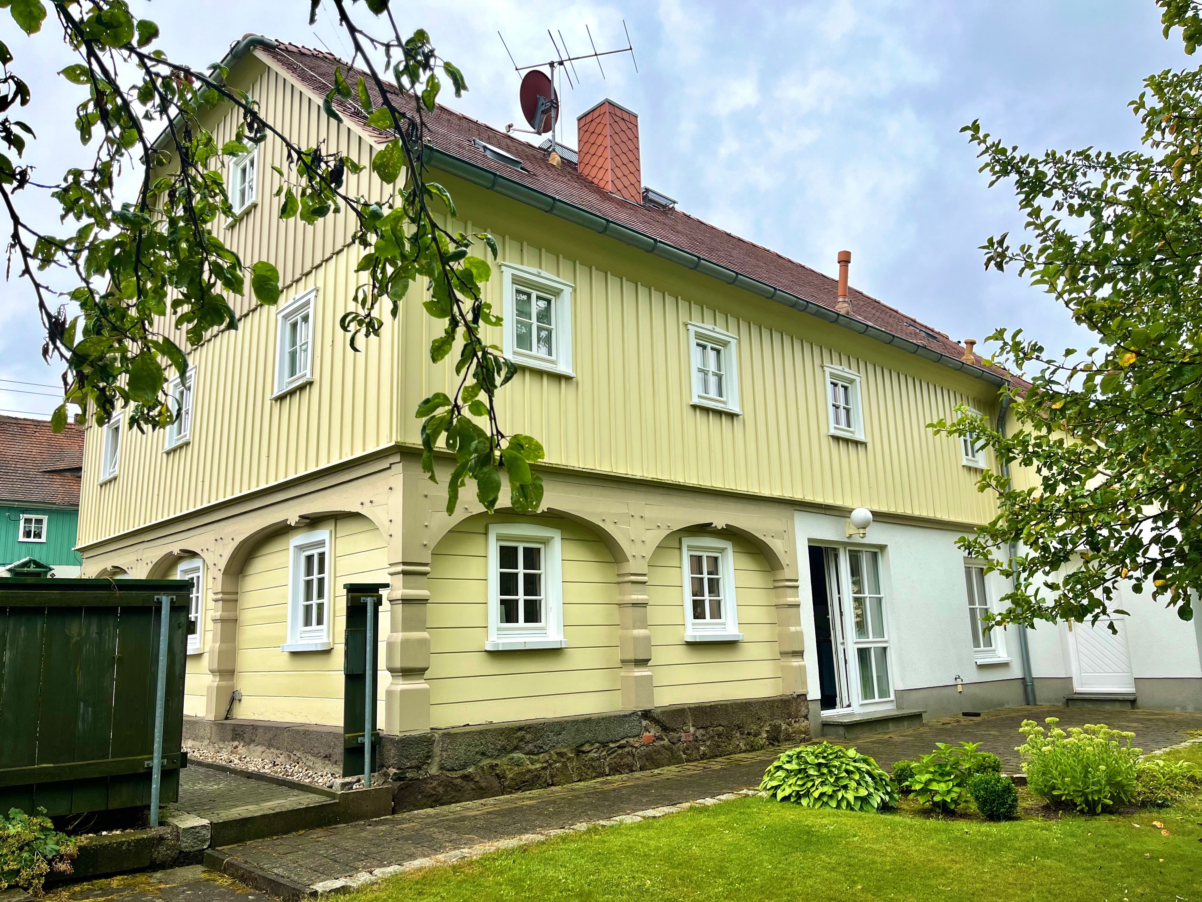 Einfamilienhaus zum Kauf 234.000 € 5 Zimmer 166,9 m²<br/>Wohnfläche 980 m²<br/>Grundstück Berthelsdorf Herrnhut 02747