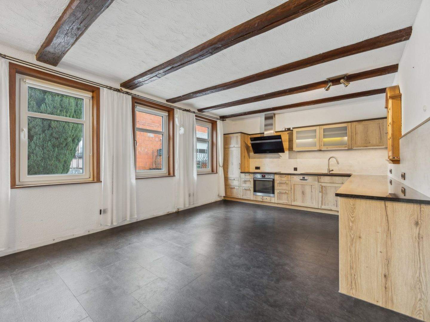 Einfamilienhaus zum Kauf - Ansicht 2