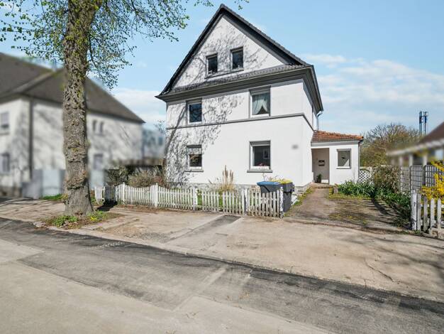 Einfamilienhaus zum Kauf 220.000 € 5 Zimmer 100 m² 753 m² Grundstück Hemer 58675