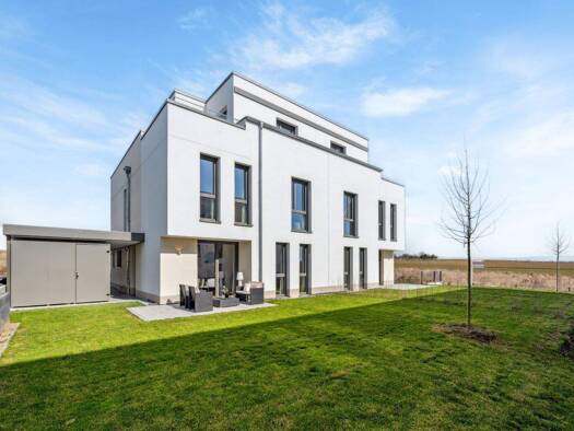 Doppelhaushälfte zum Kauf - Erstbezug provisionsfrei 1.298.000 € 5,5 Zimmer 194,3 m² 301 m² Grundstück Bierstadt Wiesbaden 65191